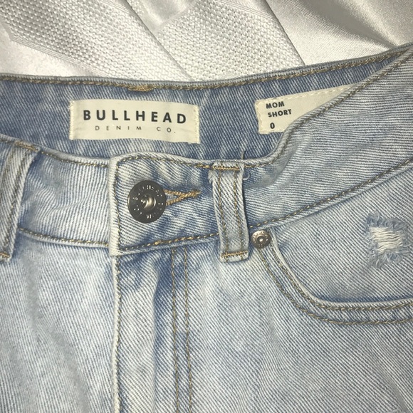 Mom shorts from pacsun - Picture 2 of 3
